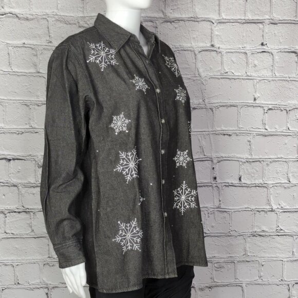 Quacker Factory Grey Denim Rhinestone Snowflake Shirt, Women's Medium - Picture 3 of 11